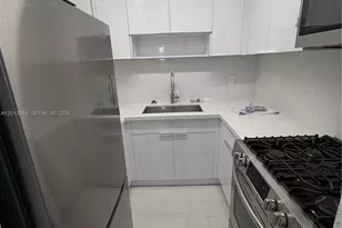 7101 SW 89th Ct, Miami, FL 33173 - Photo 1
