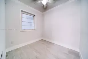 7101 SW 89th Ct, Miami, FL 33173 - Photo 11