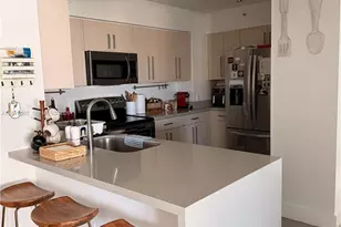 1155 Brickell Bay Dr, Miami, FL 33131 - Photo 5