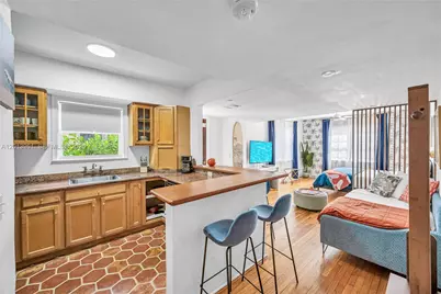 7643 Harding Ave, Miami Beach, FL 33141 - Photo 17