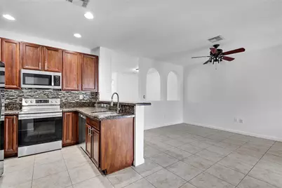 14044 SW 273rd Ln #14044, Homestead, FL 33032 - Photo 11