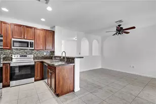 14044 SW 273rd Ln, Homestead, FL 33032 - Photo 11