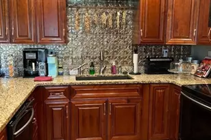 826 B Rd, Labelle, FL 33935 - Photo 11