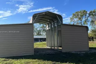 826 B Rd, Labelle, FL 33935 - Photo 5