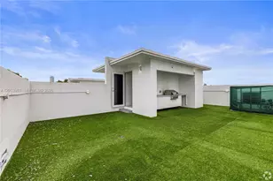 434 SW 10th St, Miami, FL 33130 - Photo 15