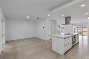 434 SW 10th St, Miami, FL 33130 - Photo 3