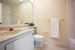 2347 SW 15th St, Deerfield Beach, FL 33442 - Photo 21