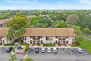 2347 SW 15th St, Deerfield Beach, FL 33442 - Photo 3
