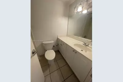 1000 West Ave #1122, Miami Beach, FL 33139 - Photo 5
