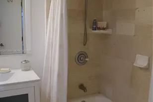 2851 NE 183rd St, Aventura, FL 33160 - Photo 27