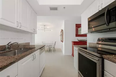 90 Alton Rd #1007, Miami Beach, FL 33139 - Photo 15