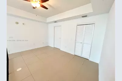 300 S Biscayne Blvd #L-830, Miami, FL 33131 - Photo 13