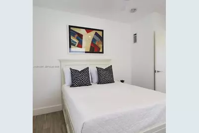 7406 Gary Ave, Miami Beach, FL 33141 - Photo 31