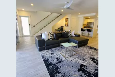 7406 Gary Ave, Miami Beach, FL 33141 - Photo 17