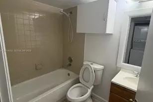 20825 NE 8th Ct, Miami, FL 33179 - Photo 5