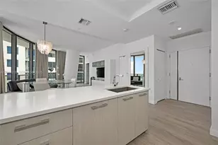 55 SW 9th St, Miami, FL 33130 - Photo 7