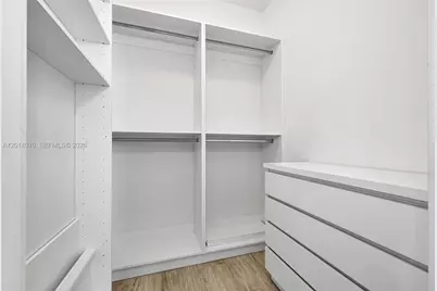 55 SW 9th St #4208, Miami, FL 33130 - Photo 21