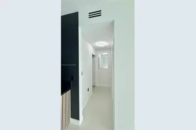 79 SW 12th St #4008S, Miami, FL 33130 - Photo 5