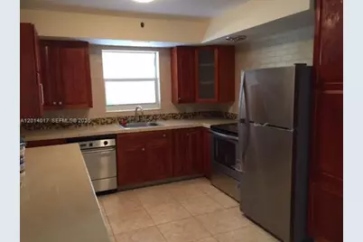 335 NE 114th St, Miami, FL 33161 - Photo 31