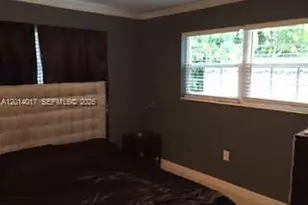 335 NE 114th St, Miami, FL 33161 - Photo 21