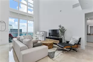 950 Brickell Bay Dr, Miami, FL 33131 - Photo 3