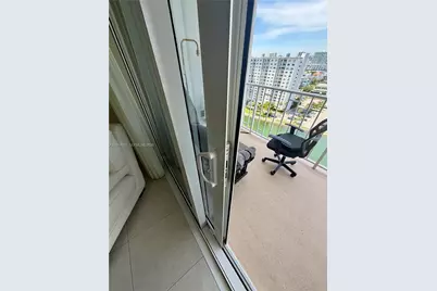 500 Bayview Dr #1631, Sunny Isles Beach, FL 33160 - Photo 9