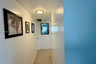 500 Bayview Dr, Sunny Isles Beach, FL 33160 - Photo 15