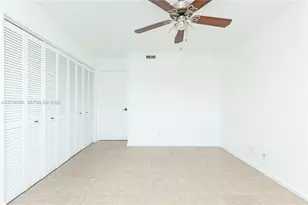 717 Gardens Dr, Pompano Beach, FL 33069 - Photo 17