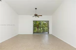 717 Gardens Dr, Pompano Beach, FL 33069 - Photo 1