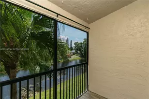 717 Gardens Dr, Pompano Beach, FL 33069 - Photo 29