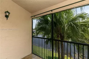 717 Gardens Dr, Pompano Beach, FL 33069 - Photo 27