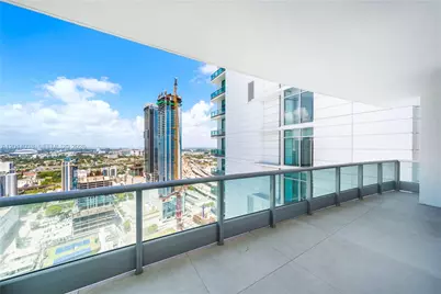 900 Biscayne Blvd #4202, Miami, FL 33132 - Photo 29
