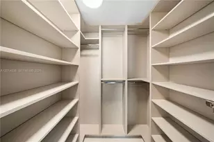 900 Biscayne Blvd, Miami, FL 33132 - Photo 35