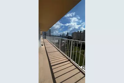 290 174 #1519, Sunny Isles Beach, FL 33160 - Photo 3