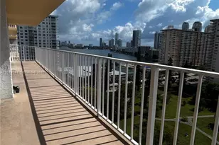 290 174th St, Sunny Isles Beach, FL 33160 - Photo 3