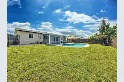 4021 NW 3rd Ter, Deerfield Beach, FL 33064 - Photo 25