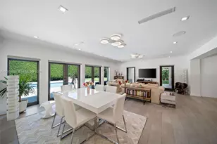 1117 Alfonso Ave, Coral Gables, FL 33146 - Photo 9
