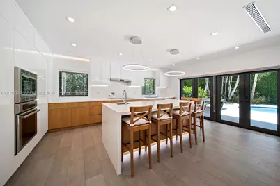 1117 Alfonso Ave #., Coral Gables, FL 33146 - Photo 5