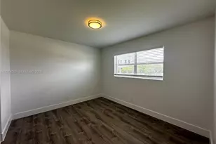 5841 SW 36th Ct, Davie, FL 33314 - Photo 17