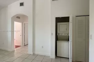 2755 SE 16th Ave, Homestead, FL 33035 - Photo 5
