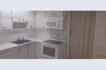 251 174th St #1711, Sunny Isles Beach, FL 33160 - Photo 19