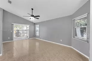 1308 E Glen Oak Rd, North Lauderdale, FL 33068 - Photo 9