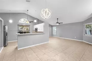 1308 E Glen Oak Rd, North Lauderdale, FL 33068 - Photo 7