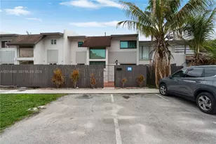 6929 SW 110th Ave, Miami, FL 33173 - Photo 5