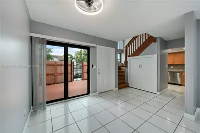 6929 SW 110th Ave, Miami, FL 33173 - Photo 9