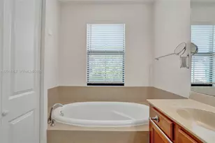 12471 NW 32nd Manor, Sunrise, FL 33323 - Photo 43
