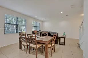 12471 NW 32nd Manor, Sunrise, FL 33323 - Photo 21