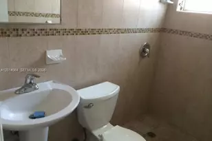 1120 NW 24th Ct, Miami, FL 33125 - Photo 5