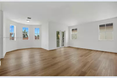 12931 NW 7th Ln, Miami, FL 33182 - Photo 7