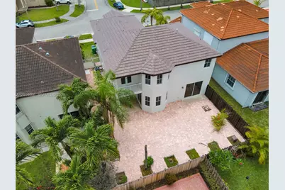 12931 NW 7th Ln, Miami, FL 33182 - Photo 43